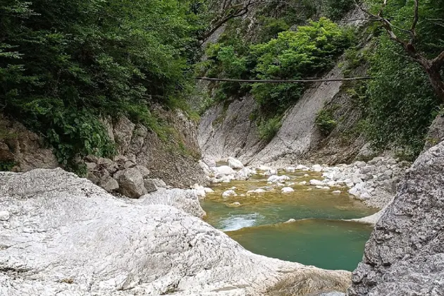 Кодорское ущелье: к водопадам, каньону и смотровой площадке — фото 3