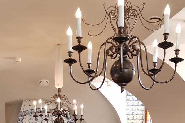 Фото к экскурсии Константиновский дворец с дегустацией в исторических погребах