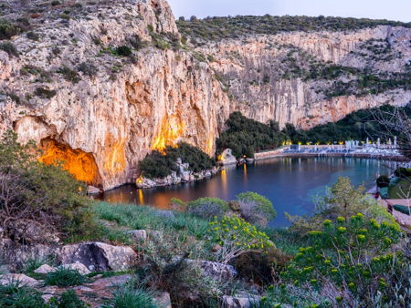 Термальное озеро Вульягмени