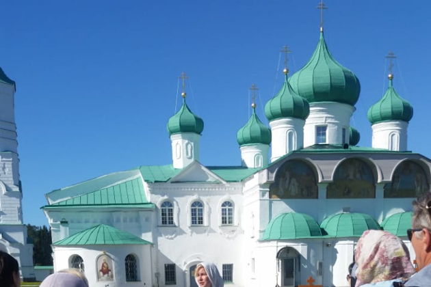 Фото к экскурсии В Свято-Троицкий Александро-Свирский и Введено-Оятский монастыри