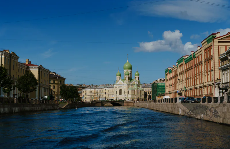 «По водному сердцу города» — уникальный маршрут на 11-местном катере — фото 12