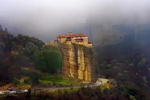 The most unusual temple in the world — photo 6, Athens | Pokataem