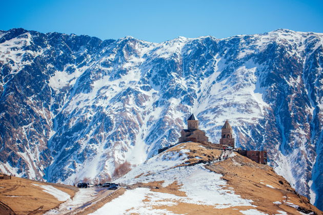 Душевный пикник в Казбеги с профессиональной фотосессией