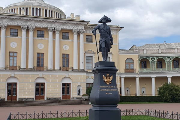 Гатчина и Павловск: летние резиденции Павла I