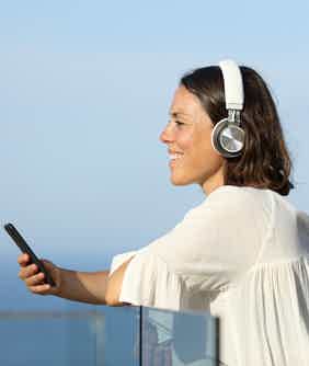 Learn more about the city with an audiguide