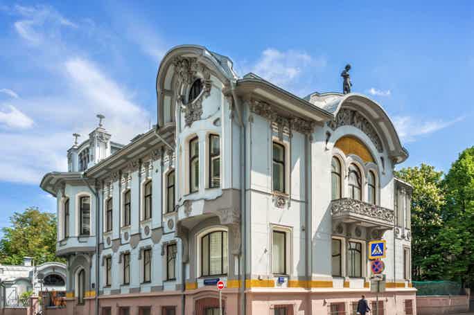 Секреты посольств Москвы: аудиоэкскурсия по паутине старых переулков