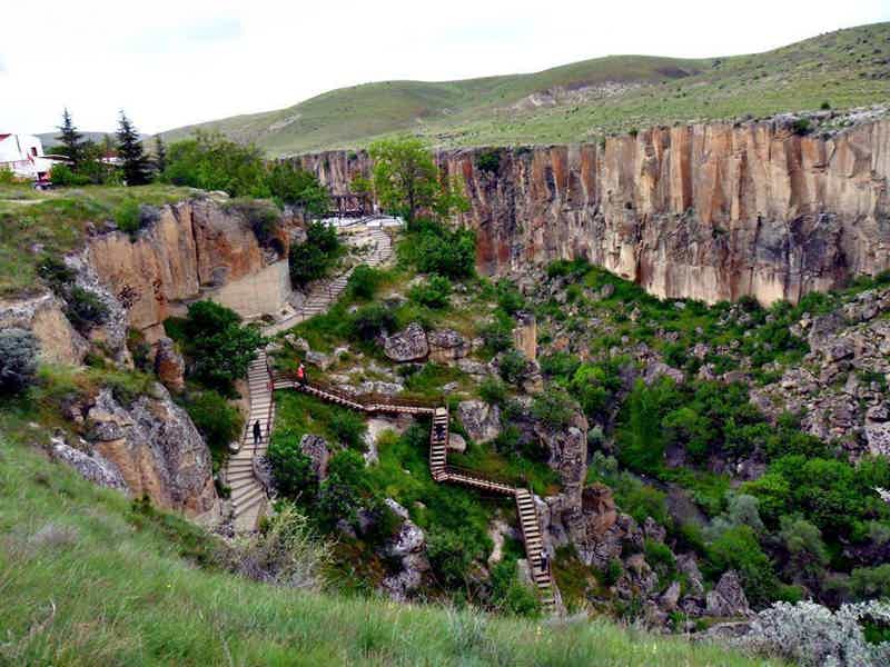 Экскурсия на вырубленный в скалах монастырь Селиме (Зеленый  тур) - фото 2