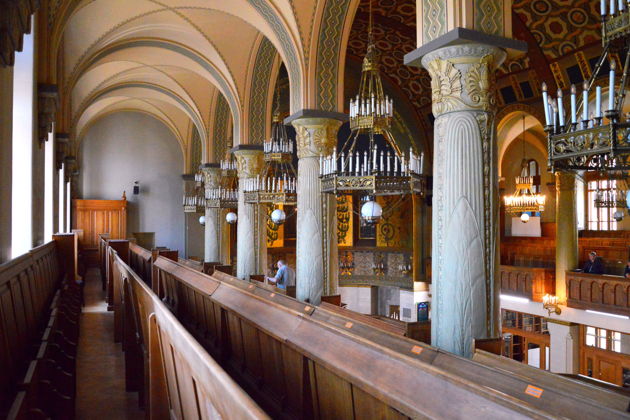 Виды Религии мира: соборы, мечети и храмы Москвы с подъемом на минарет