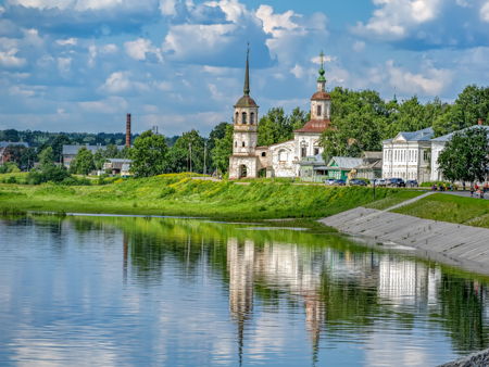 Набережная реки Сухона