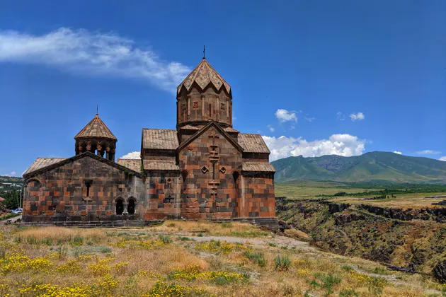Древние храмы и целебные источники — фото 2