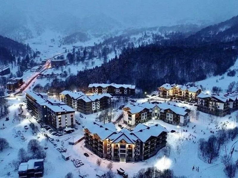 Зимний отдых на курорте Bakuriani Ski Resort + прогулка по Боржоми