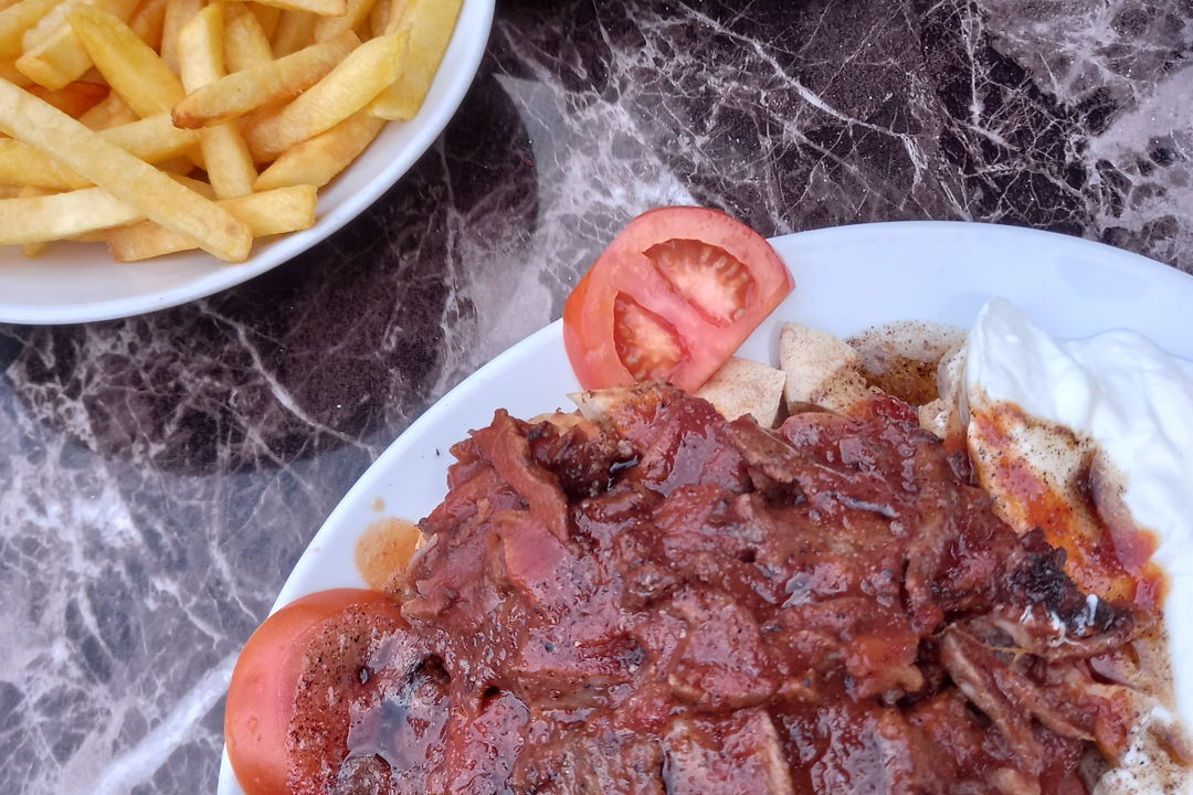 Гастрономическая прогулка, знакомство с городом и турецкой кухней — фото 1