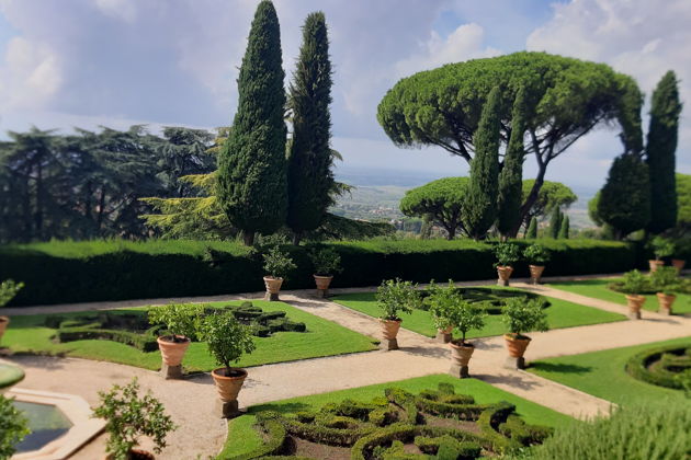 Кастель Гандольфо, вулканические озера и дегустация местных лакомств