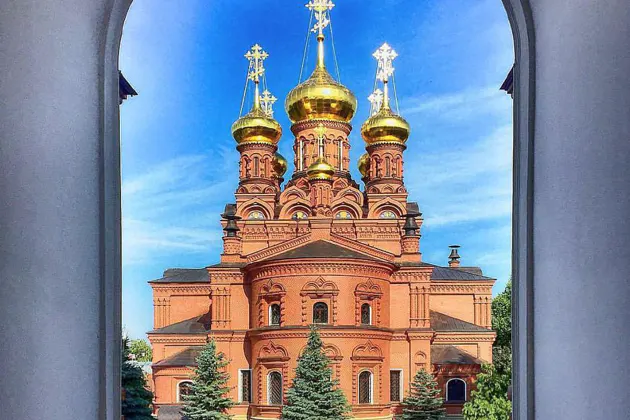 Один день в городе Сергия: семичасовая обзорная экскурсия на автомобиле — фото 3