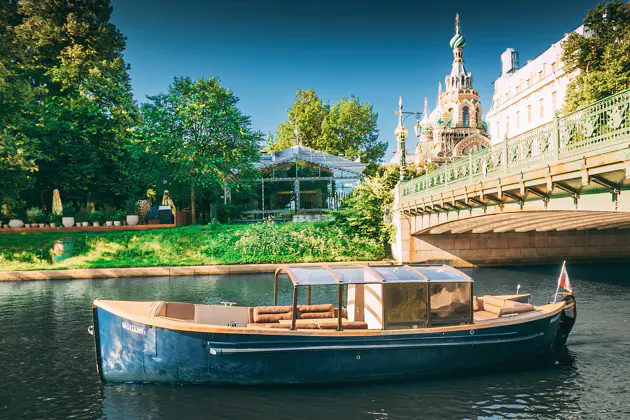 Прогулка на катере «Моцарт» до 11 человек — фото 2