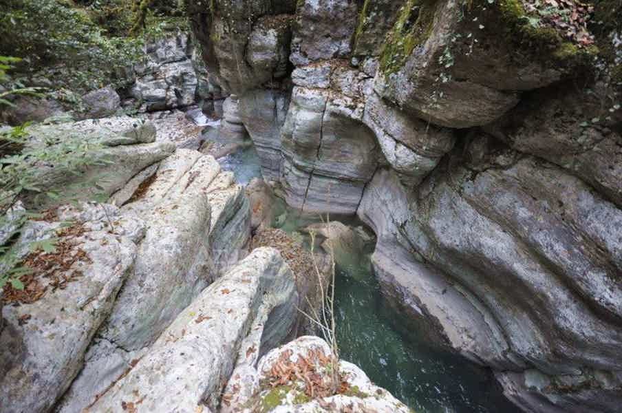 Дикий Сочи: Подземное царство в Хосте с Воронцовской пещерой и каньонами - фото 4