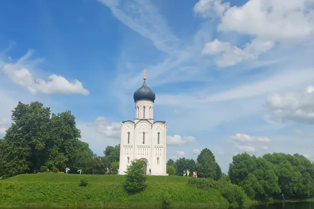 Путешествие в Боголюбово:  Андрей Боголюбский и храм Покрова на Нерли. — фото 2