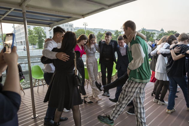 Виды Последний звонок на теплоходе «Легенда»