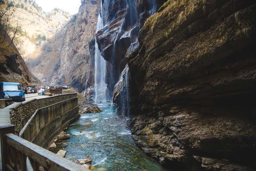 Чегемские водопады + перевал Актопрак + озеро Гижгит. Индивидуальный тур - фото 3