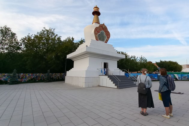 Виды Прогулка по комплексу традиционных религий России в Отрадном