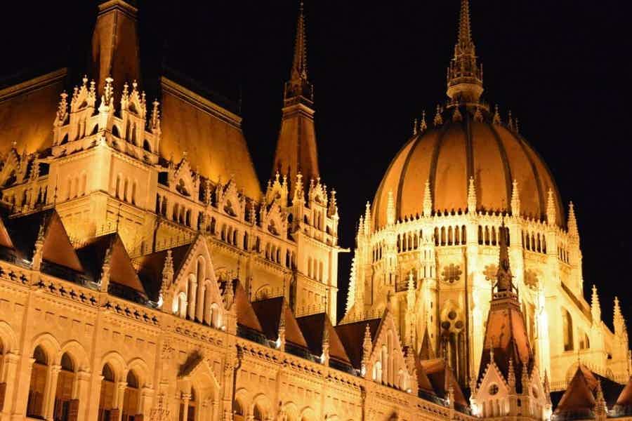 Игра света и тени — прогулка по вечернему Будапешту - фото 9