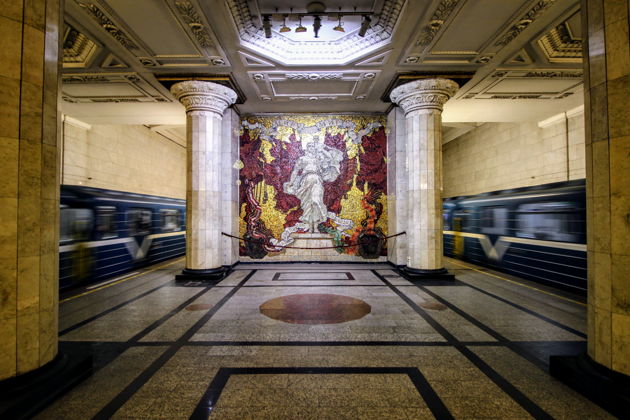 Фото к экскурсии Петербург на метро. Экскурсия по метрополитену