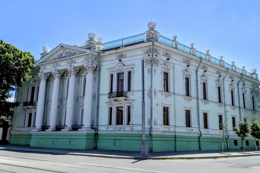 Город на берегу моря — индивидуальная автоэкскурсия в Таганрог — фото 1