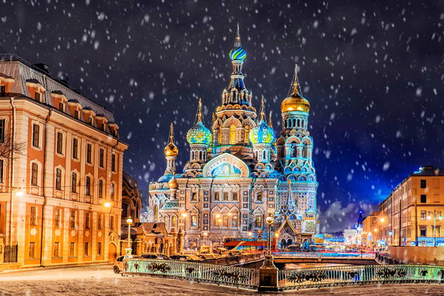 На автобусе по вечернему Петербургу