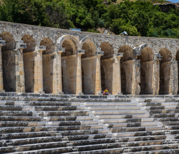 Римский амфитеатр древнего Аспендоса