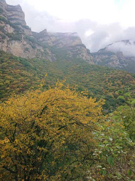Великолепие Верхней Балкарии: путешествие к Языку Тролля - фото 1