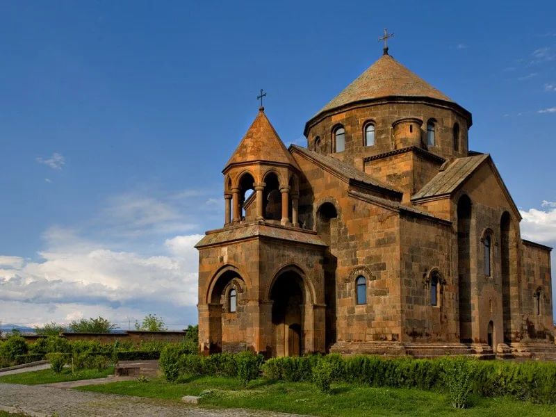 Св. Эчмиадзин (церкви св.Гаяне и св.Рипсиме),Кафедральный собор, Звартноц — фото 4, Ереван | Покатаем