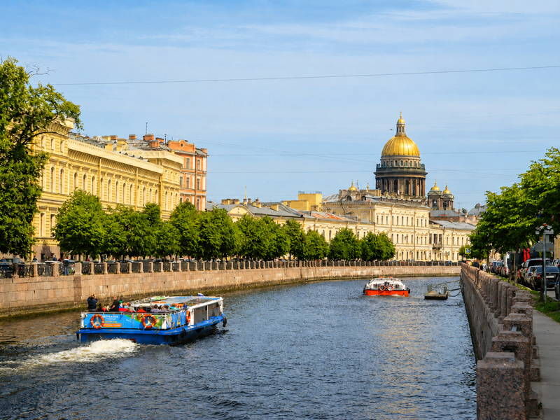 Автобусная экскурсия по центру Петербурга + теплоходная прогулка