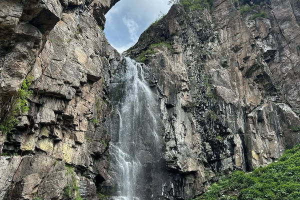 Бутаковский водопад, Ресторан Аул, Медеу, Шымбулак