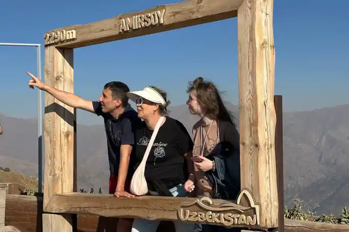 Западный Тянь-Шань: Главные хиты гор Ташкента в групповом туре