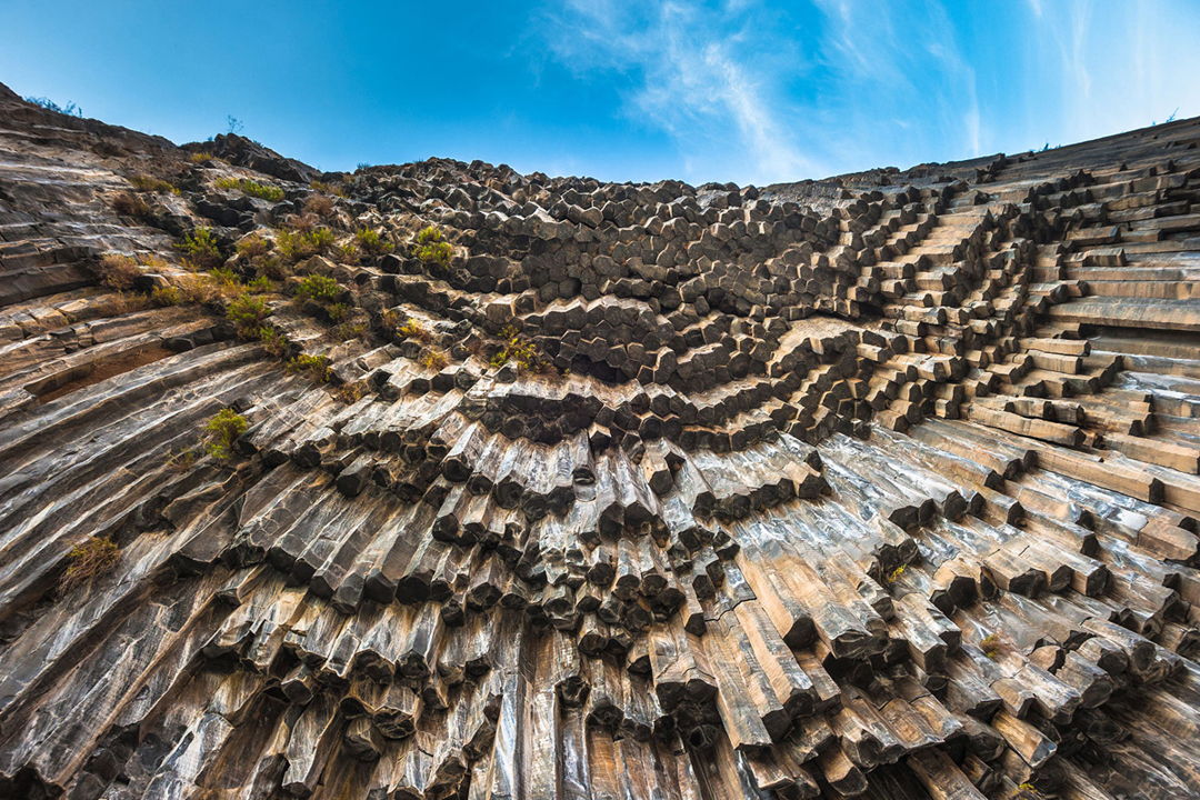 Гарни и Гегард, Эчмиадзин и Симфония камней — фото 1