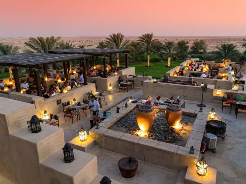 Из Шарджи: ужин в пустыне в Bab Al Shams - фото 2