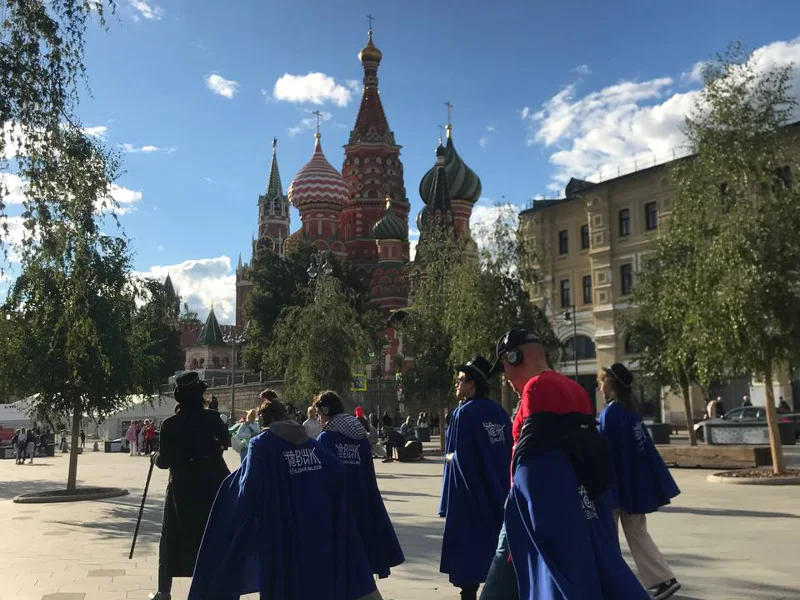 «Москва не сразу строилась...»: интерактивная аудиоэкскурсия по Москве — фото 3, Москва | Покатаем