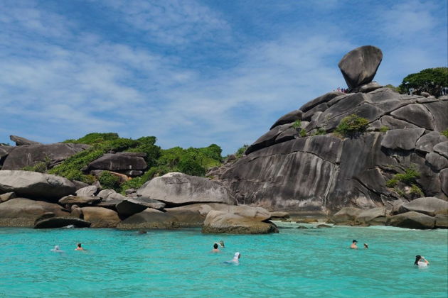 Фото к экскурсии Симиланские острова: кораллы, черепахи и белый песок