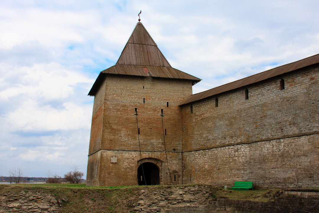 Экскурсия в крепость Орешек на «Метеоре» из Петербурга — фото 5