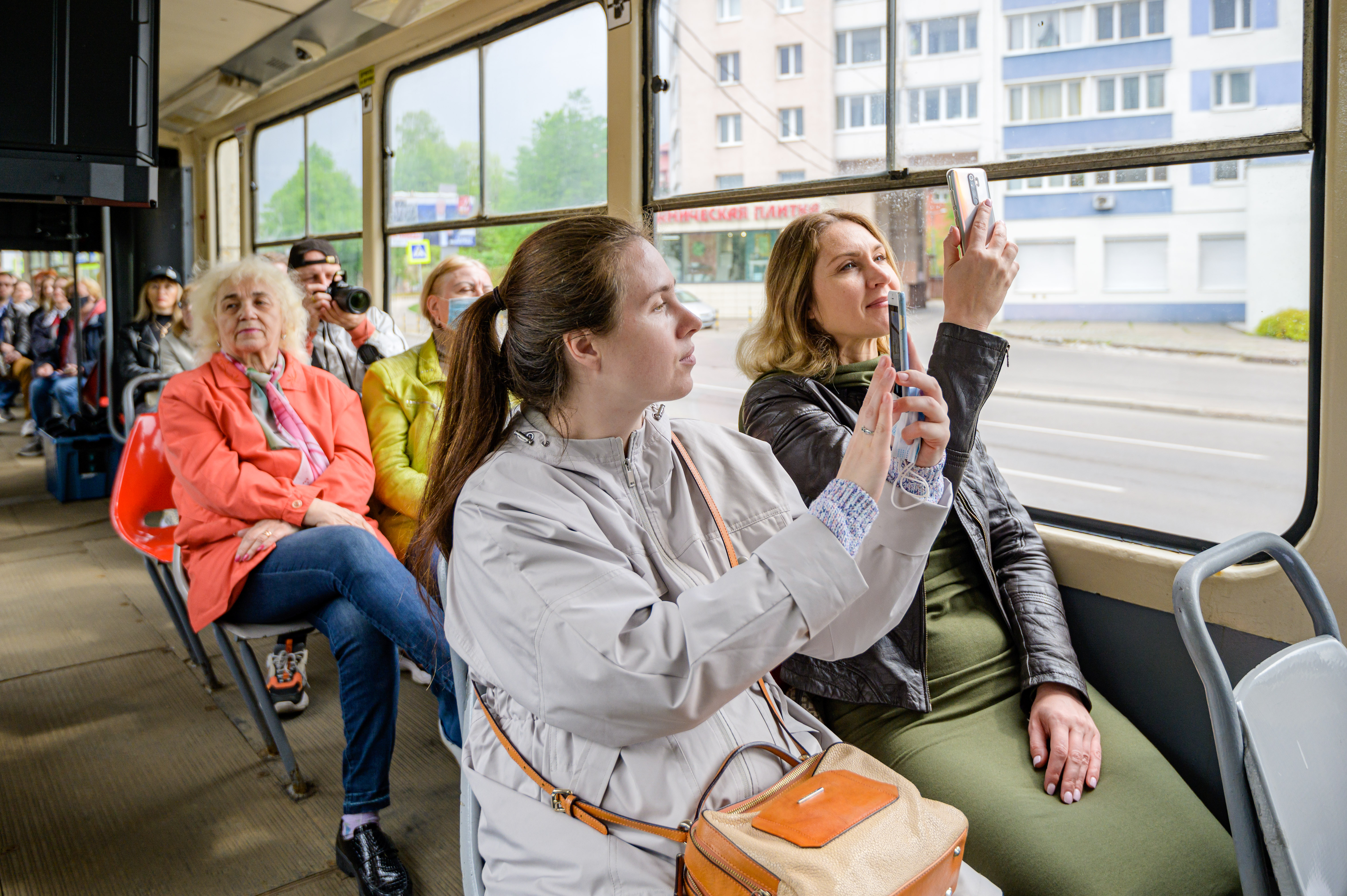 Экскурсия на трамвае. Поездка в трамвае. Экскурсия на трамвае Калининград. Трамвай времени.