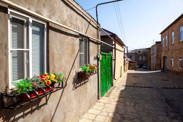 Виды Дербент, крепость Нарын-Кала и экраноплан Лунь в мини-группе из Каспийска