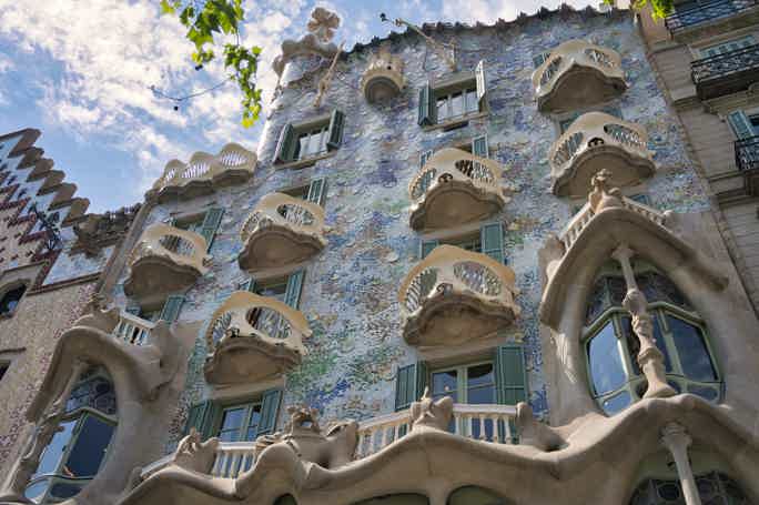 Casa Batlló, Sagrada Família & Park Güell: Guided Tour