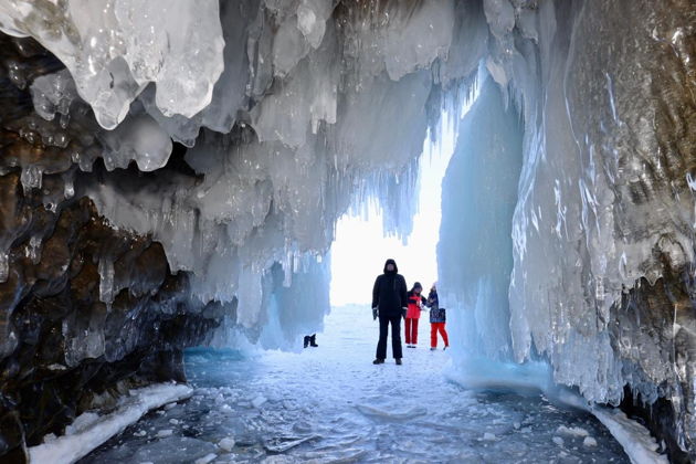Виды Индивидуальная на внедорожнике по югу острова Ольхон и к острову Огой