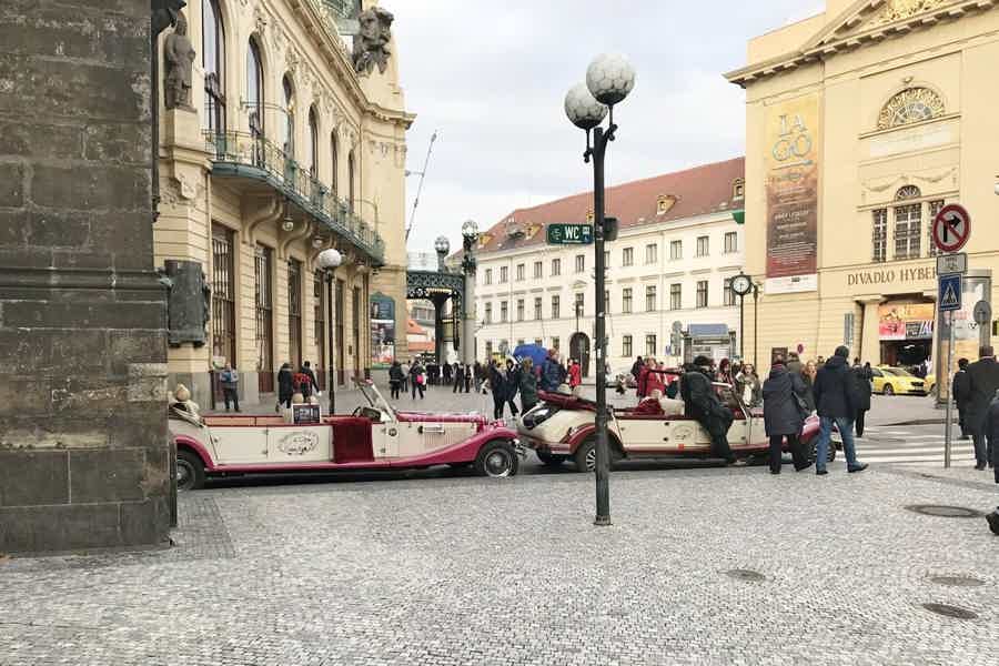 На ретромобиле по улицам Праги - фото 5