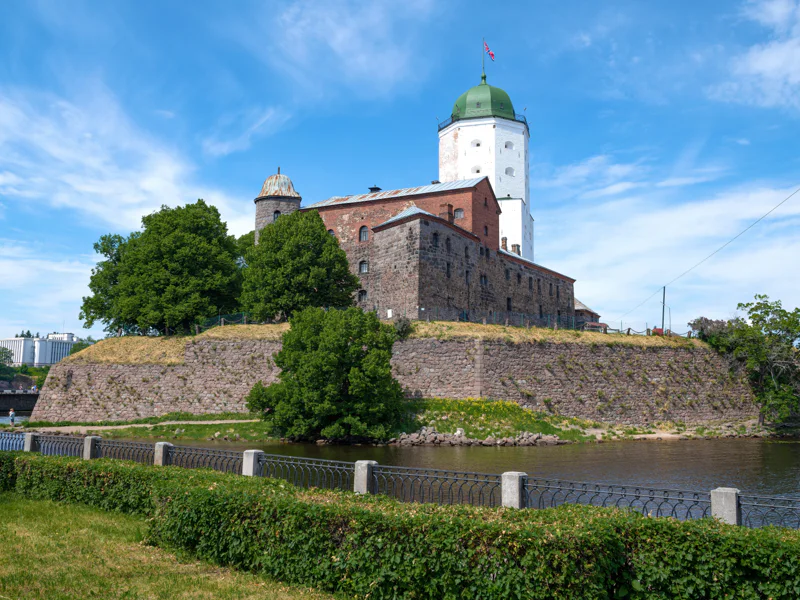 Выборг: однодневная экскурсия по старинному городу — фото 4, Санкт-Петербург | Покатаем