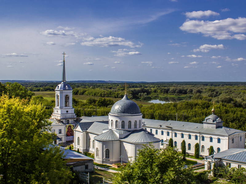 Там, где мел встречается с небом — индивидуальная поездка в Дивногорье