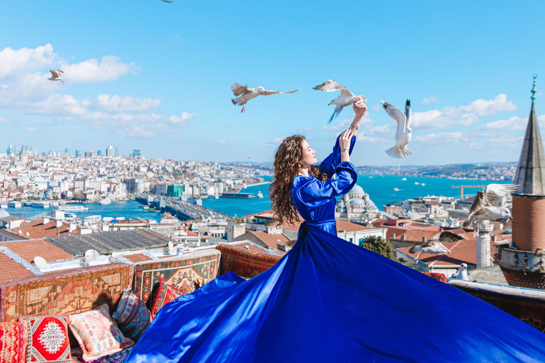 Стамбульская фотосессия на крыше с чайками — фото 7