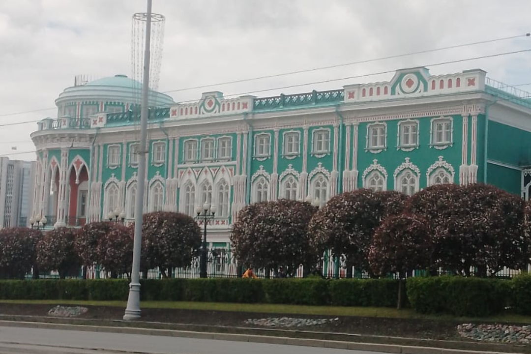 Индивидуальная обзорная экскурсия по Екатеринбургу на автомобиле — фото 5