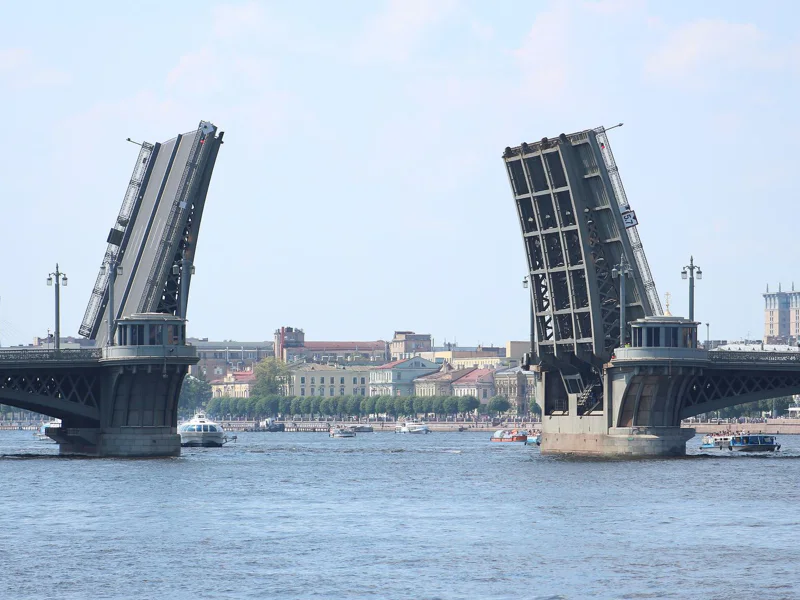 Мосты Петербурга: аудиоэкскурсия по уникальным достопримечательностям города — фото 3, Санкт-Петербург | Покатаем