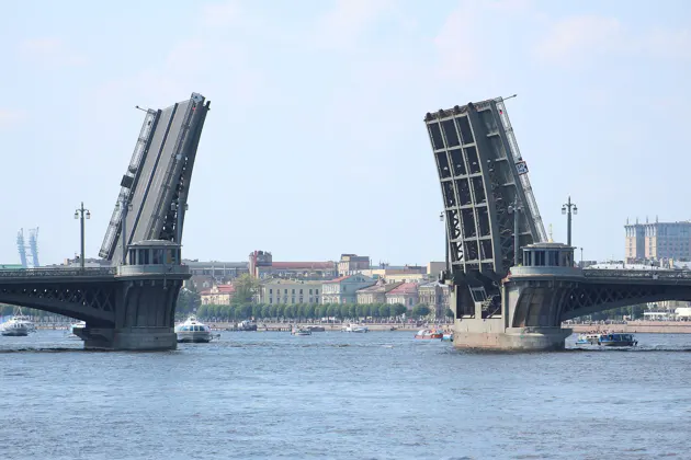 Мосты Петербурга: аудиоэкскурсия по уникальным достопримечательностям города — фото 3
